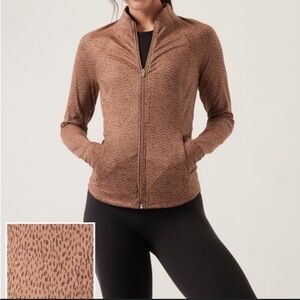 Athleta Salutation Jacket in a brown leopard print pattern size L